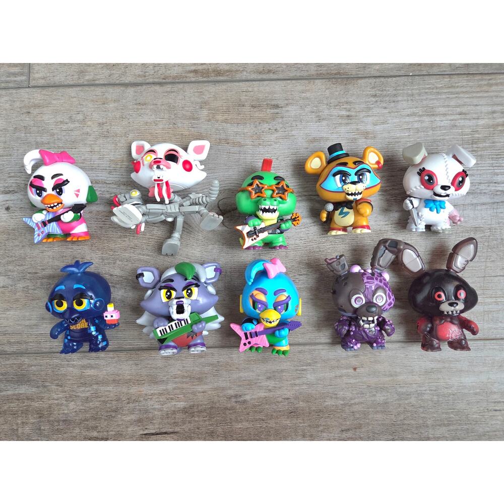 Five Nights at Freddy's Mini Figure Lot - Funko Mystery Minis